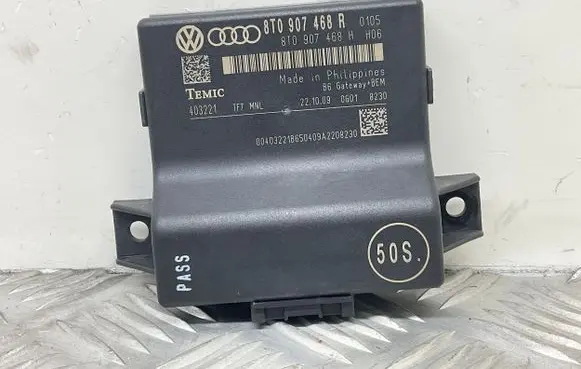 Audi A5 Sportback 8TA Gateway control module 8T0907468R
