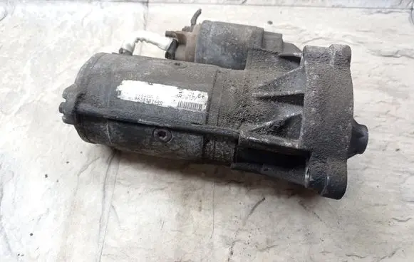 Peugeot 407 Starter motor 9655507680