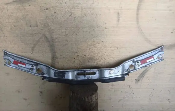 Audi A6 S6 C4 4A Top upper radiator support slam panel