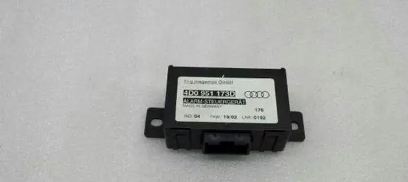 Audi A8 S8 D2 4D Alarm control unit/module 4D0951173D