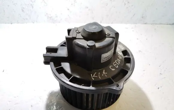 KIA Sedona Heater fan/blower