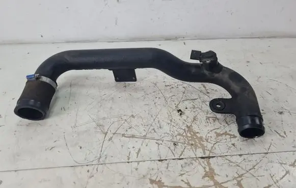 Audi A4 S4 B5 8D Intercooler hose/pipe 8D0145840M