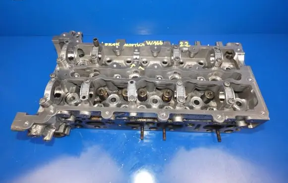 Mercedes-Benz ML AMG W166 Engine head R651016