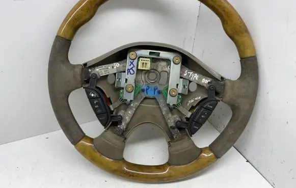 Jaguar S-Type Steering wheel XR833F563FCAEK