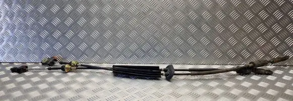 Mercedes-Benz A W168 Gear shift cable linkage A1683600073