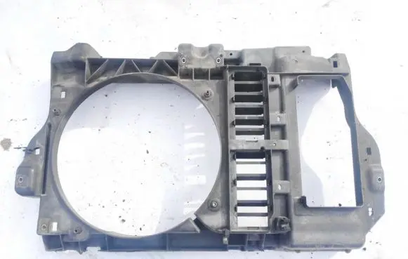 Peugeot 407 Radiator support slam panel