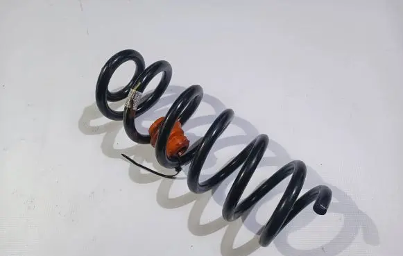 Dodge Durango Front coil spring 68333788