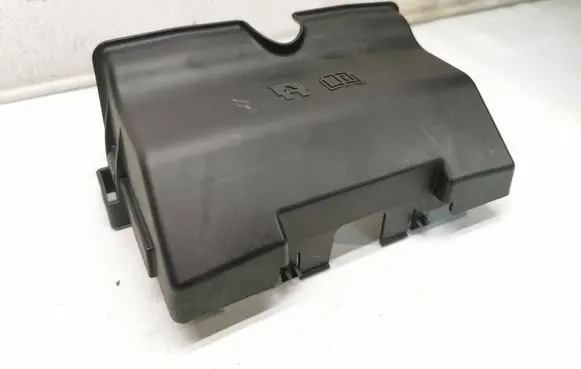 Volvo V40 Fuse box cover 30659278