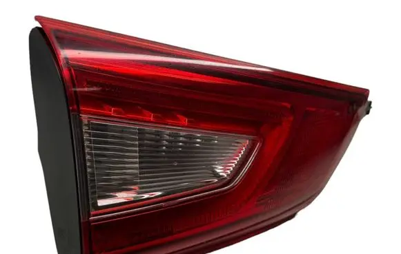 Nissan Qashqai Tailgate rear/tail lights 22618013