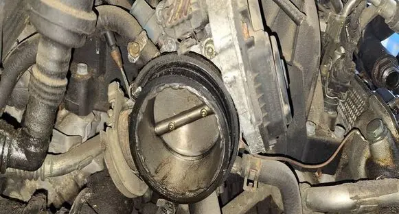 Audi A6 S6 C5 4B Throttle valve 078133063AM
