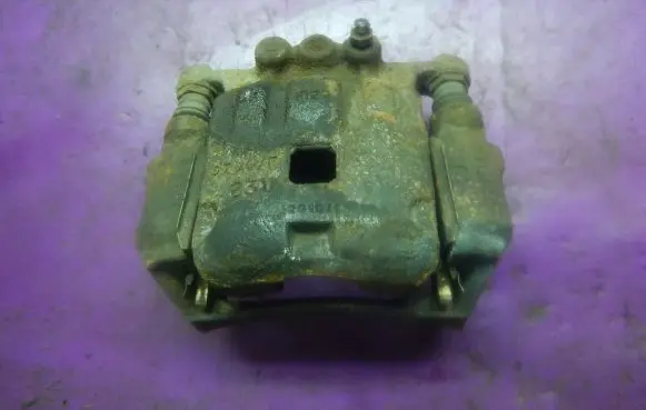 Ford Fiesta Front brake caliper