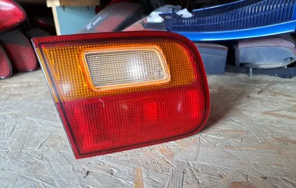 Honda Civic Tailgate rear/tail lights 0431132