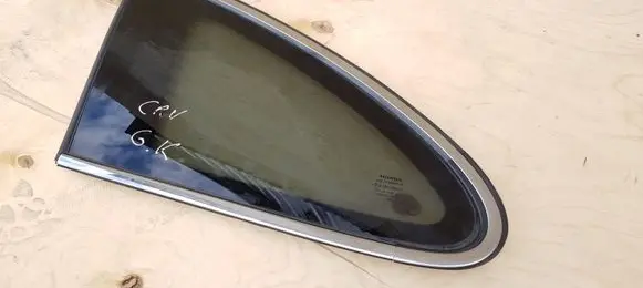 Honda CR-V Rear side window