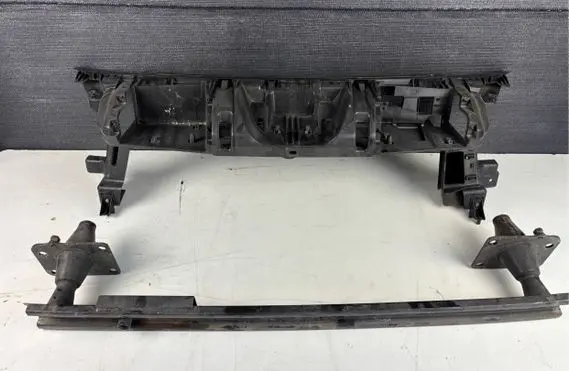 Peugeot 3008 I Radiator support slam panel 