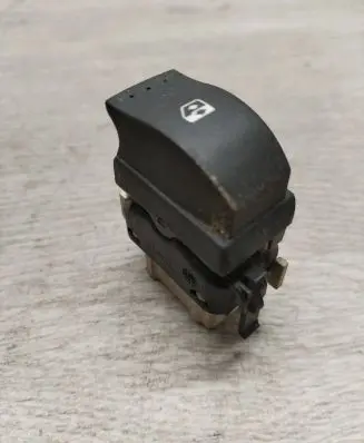 Renault Espace - Grand espace IV Electric window control switch 26488