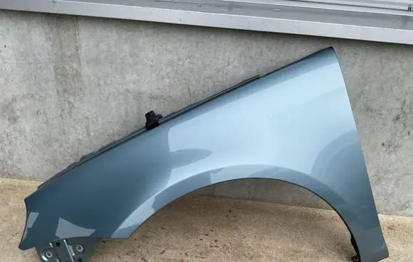 Volkswagen Eos Fender