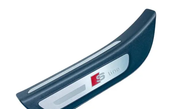 Rear sill trim cover