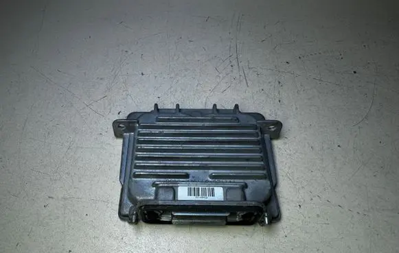 Land Rover Discovery 4 - LR4 Headlight ballast module Xenon 89089352