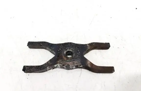 Ford Transit Fuel Injector clamp holder 6C1Q9L535AC 6C1Q-9L535-AC