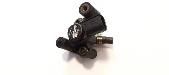 Mercedes-Benz C W205 Air pressure sensor A0101537228 0261230440 A6511530341