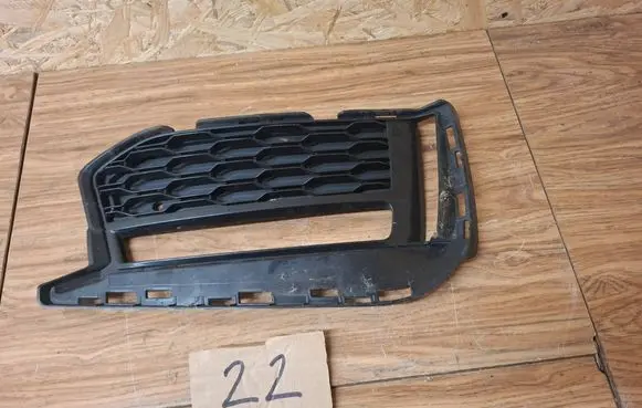 BMW 5 G30 G31 G38 Front bumper lower grill 8064964 8064966