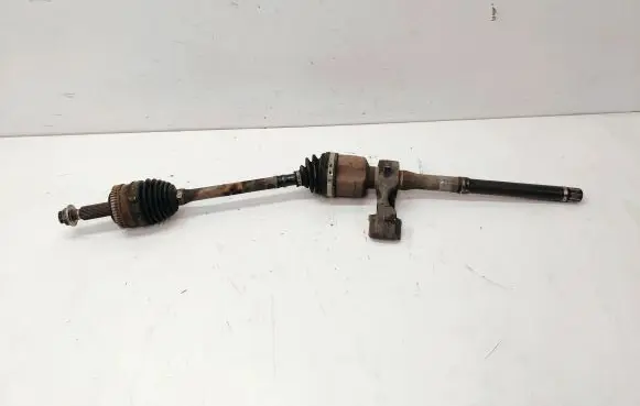 KIA Sportage Front driveshaft 495602S350