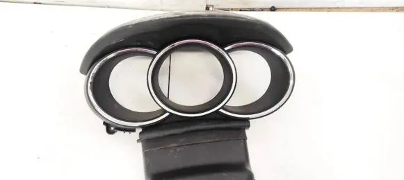 KIA Sorento Dashboard trim 848382P010 84838-2P010
