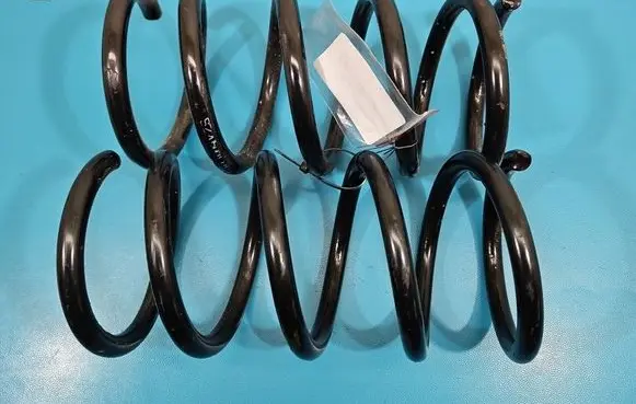 Toyota RAV 4 (XA10) Rear coil spring IMPRK1546567