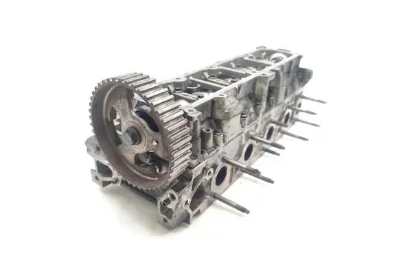 Peugeot 508 Engine head 9684487210