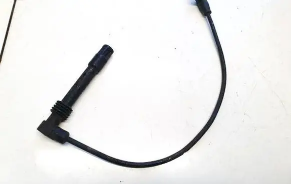 Audi A4 S4 B5 8D Ignition plug leads 