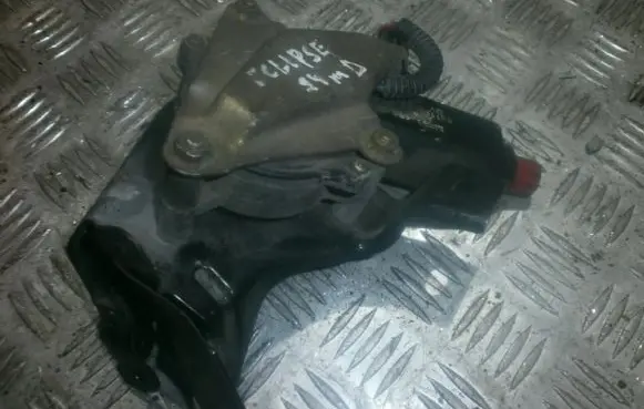 Mitsubishi Eclipse Rear window wiper motor 8611000096