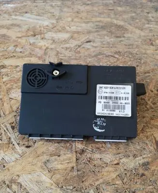 Hyundai i30 Antenna control unit 954002R000 97RA012330