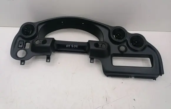 Mazda MX-3 Dashboard trim EA70G0421