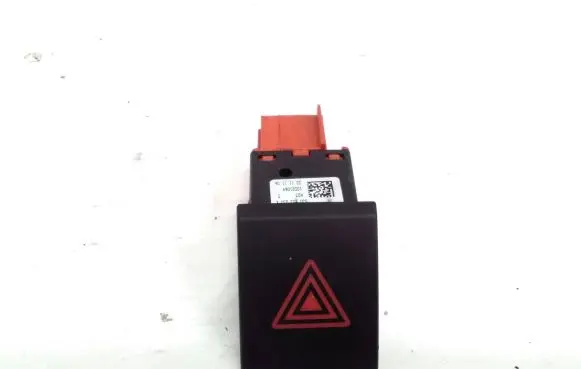 Skoda Fabia Mk2 (5J) Hazard light switch 5J0953235E