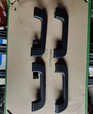 Audi A4 S4 B7 8E 8H A set of handles for the ceiling 