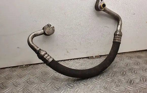 Audi A8 S8 D3 4E Air conditioning (A/C) pipe/hose 4E0260707R