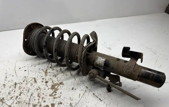 Volvo XC70 Front shock absorber with coil spring 31317817