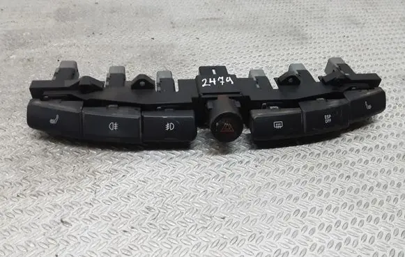 SsangYong Rodius Hazard light switch 8523021401