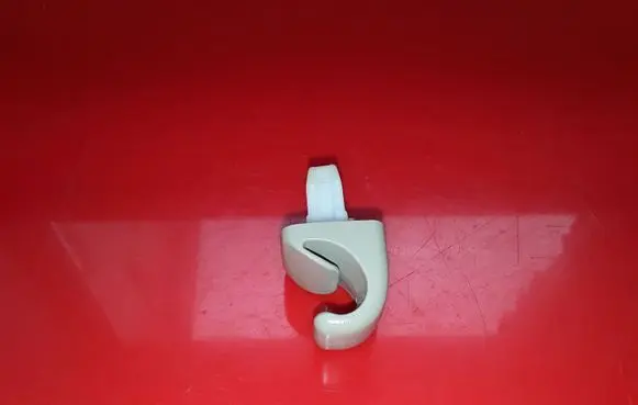 Toyota RAV 4 (XA30) Sun visor clip/hook/bracket NOCODE