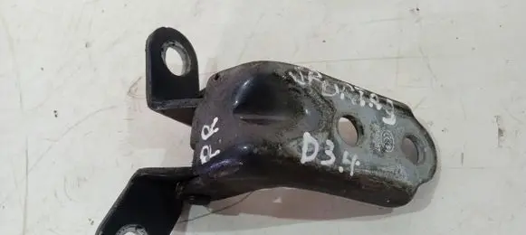 KIA Sportage Front door upper hinge 