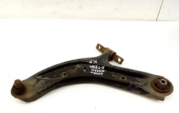 Nissan X-Trail T32 Front lower control arm/wishbone