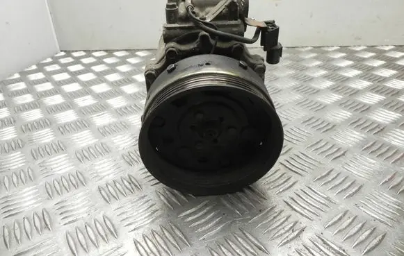 Mitsubishi Carisma Air conditioning (A/C) compressor (pump) MB958178