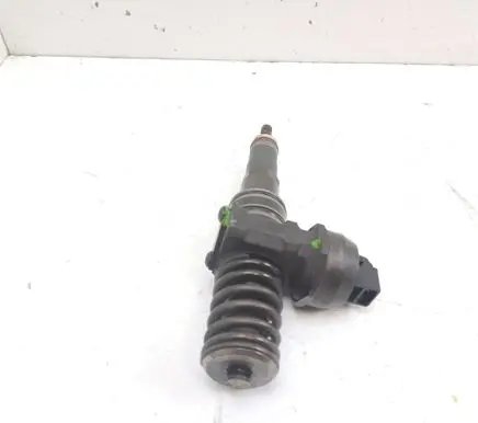 Fuel injector