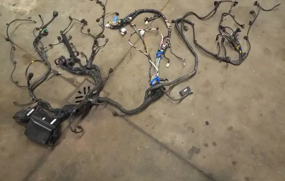 KIA Sportage Engine installation wiring loom