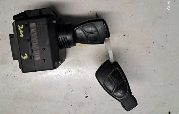 Mercedes-Benz SLK R171 Ignition lock 2115451408