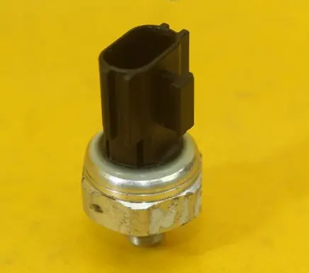 KIA Niro Air conditioning (A/C) pressure sensor 92CP812