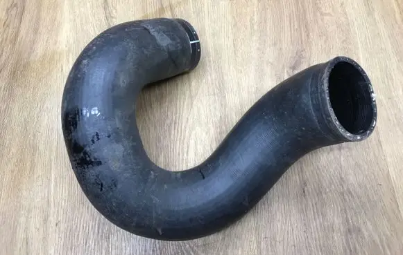 Land Rover Range Rover L405 Intercooler hose/pipe CPLA6K683CA