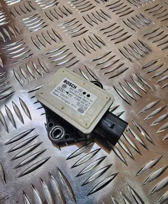 Audi A4 S4 B8 8K ESP acceleration yaw rate sensor 8K0907637A 7010625 0265005667