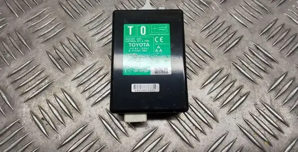 Keyless (KESSY) go control unit/module