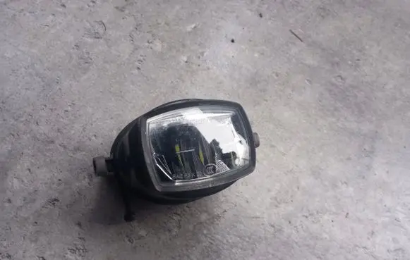 Jeep Grand Cherokee (WJ) Front fog light